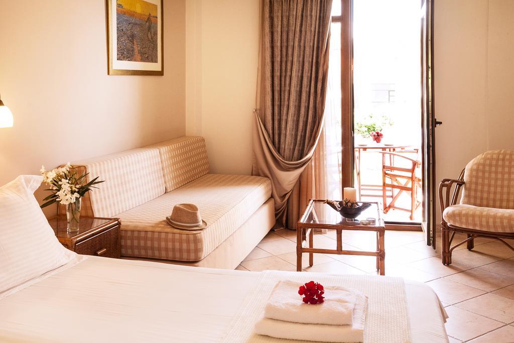 Hotel Paralio Possidi Pokój zdjęcie